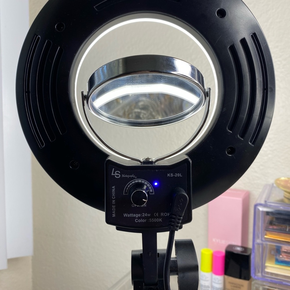 Ring light - Picture 3 of 3